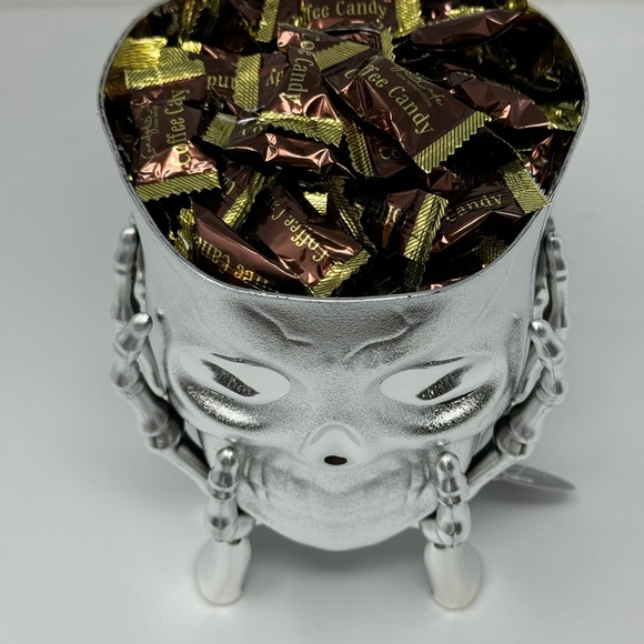 Halloween Skeleton Skull In Hands Candy Planter Bowl Silver Color NWT 5” X 7.5” - Picture 12 of 16